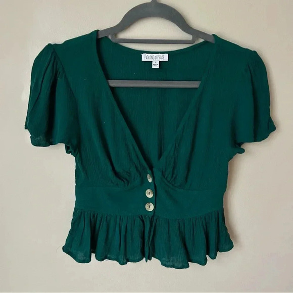 NWOT Tilly’s Patron’s Of Peace Emerald Green Cropped V-Neck Babydoll Top Small - Picture 3 of 8